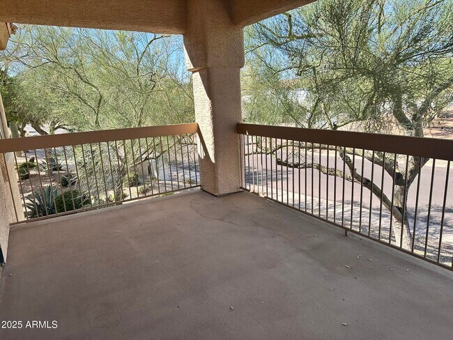 Building Photo - 9253 N Firebrick Dr