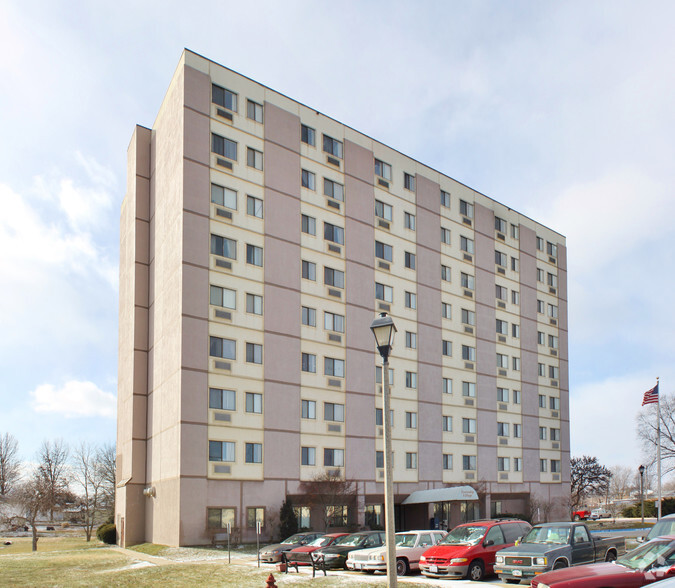 Primary Photo - Township Village Apartments