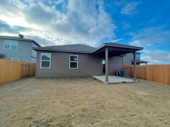 Building Photo - 228 Star Spangled Dr