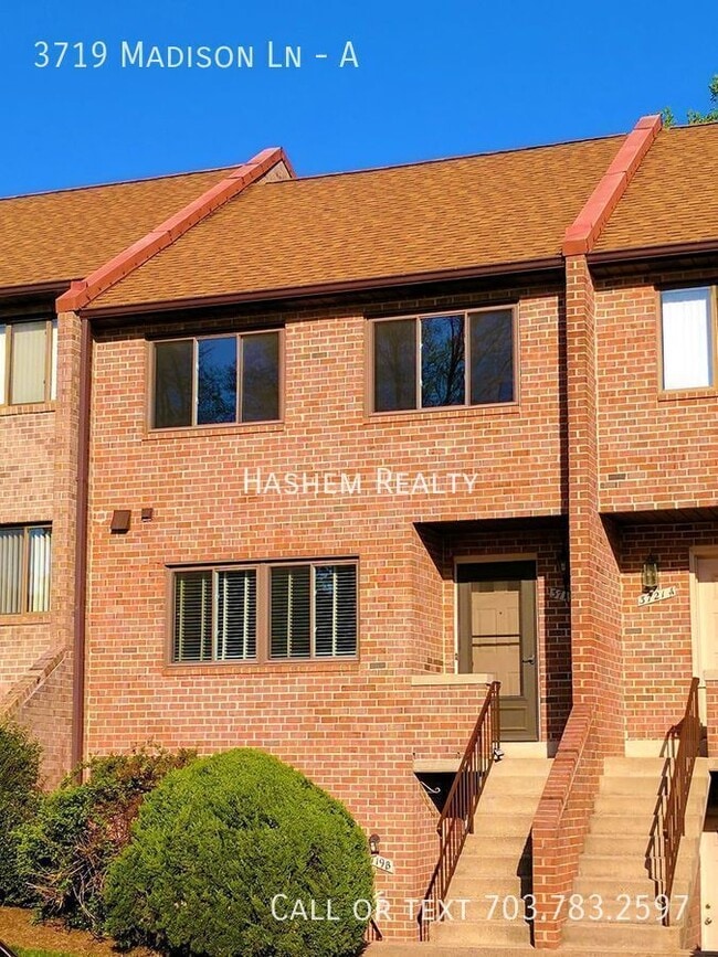 Building Photo - 3719 Madison Ln