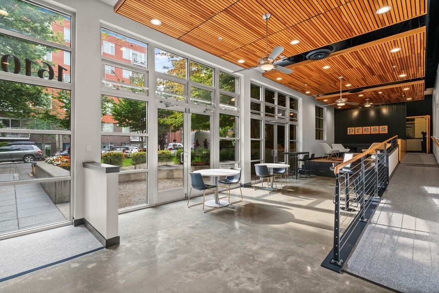 Building Photo - 1620 Belmont Ave