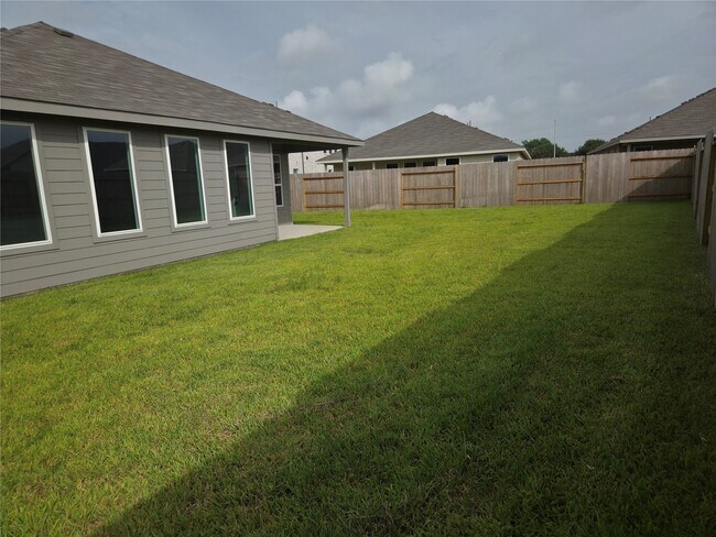 Building Photo - 6511 Silver Emperor Ln