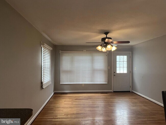 Building Photo - 5808 Meridale Rd