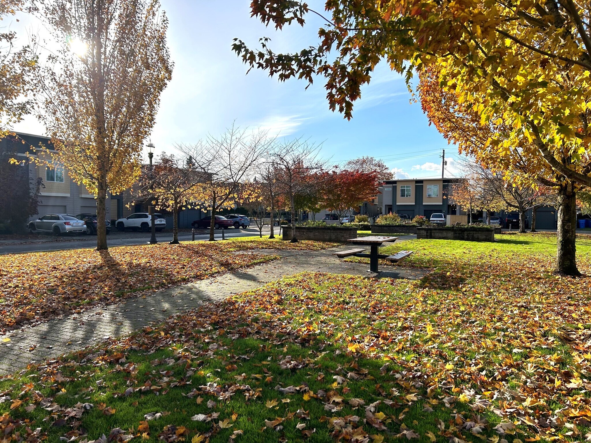 Building Photo - 10443 NE 5th Cir