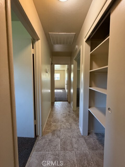 Building Photo - 5710 Kelsey Creek Dr