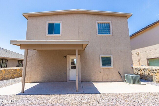 Building Photo - 4020 Hueco Land Ln