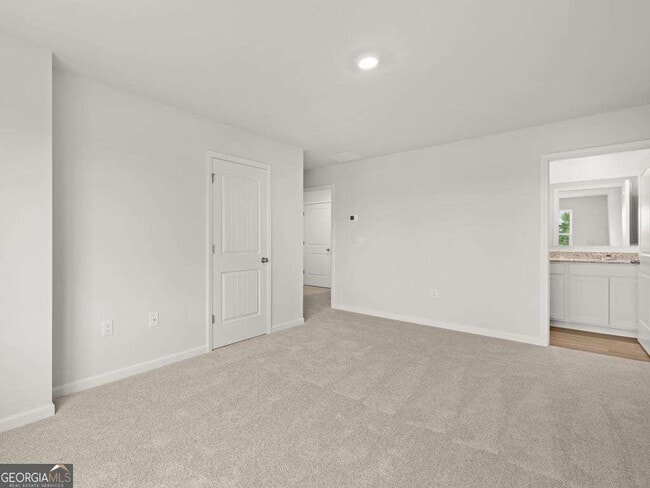 Building Photo - 5976 Skylar Dr