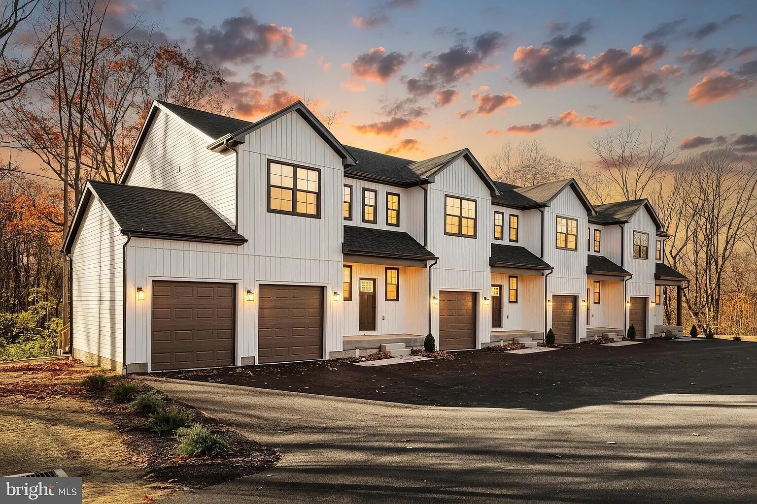 Building Photo - 1022 Trinity Rd