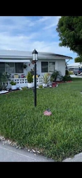 Building Photo - 2383 SW 13th Ter