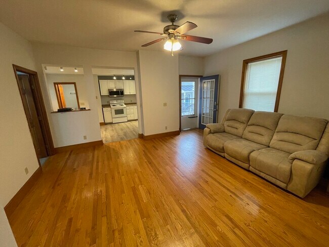 Building Photo - 21 Court St