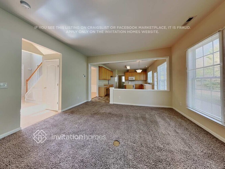 Building Photo - 5304 Granada Hills Dr