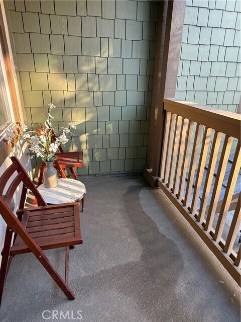 Building Photo - 717 S Azusa Ave