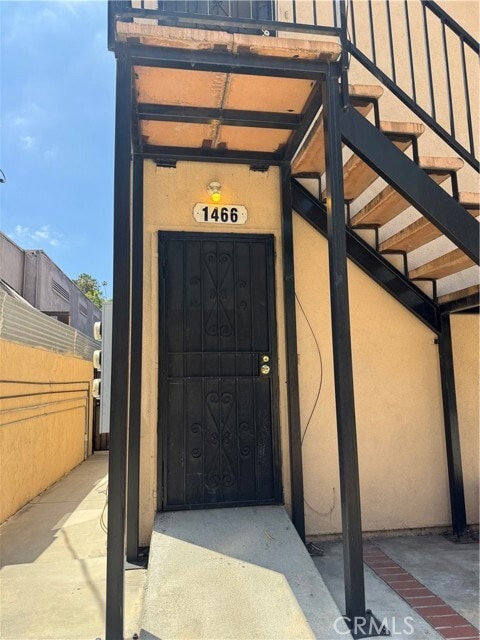 Building Photo - 1466 Silver Lake Blvd