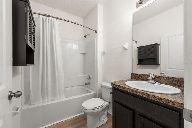 Building Photo - 8008 SW 62nd Ct