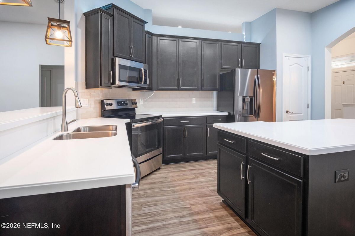 Building Photo - 12226 Rouen Cove Dr