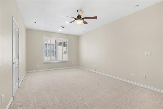 Building Photo - 4412 McKinney Ave