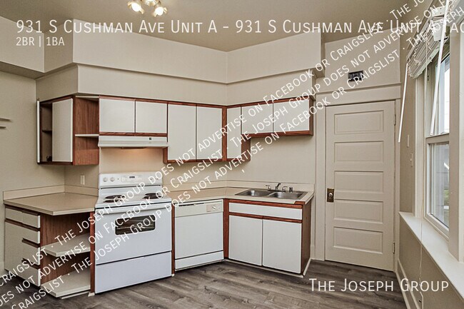 Building Photo - 931 S Cushman Ave