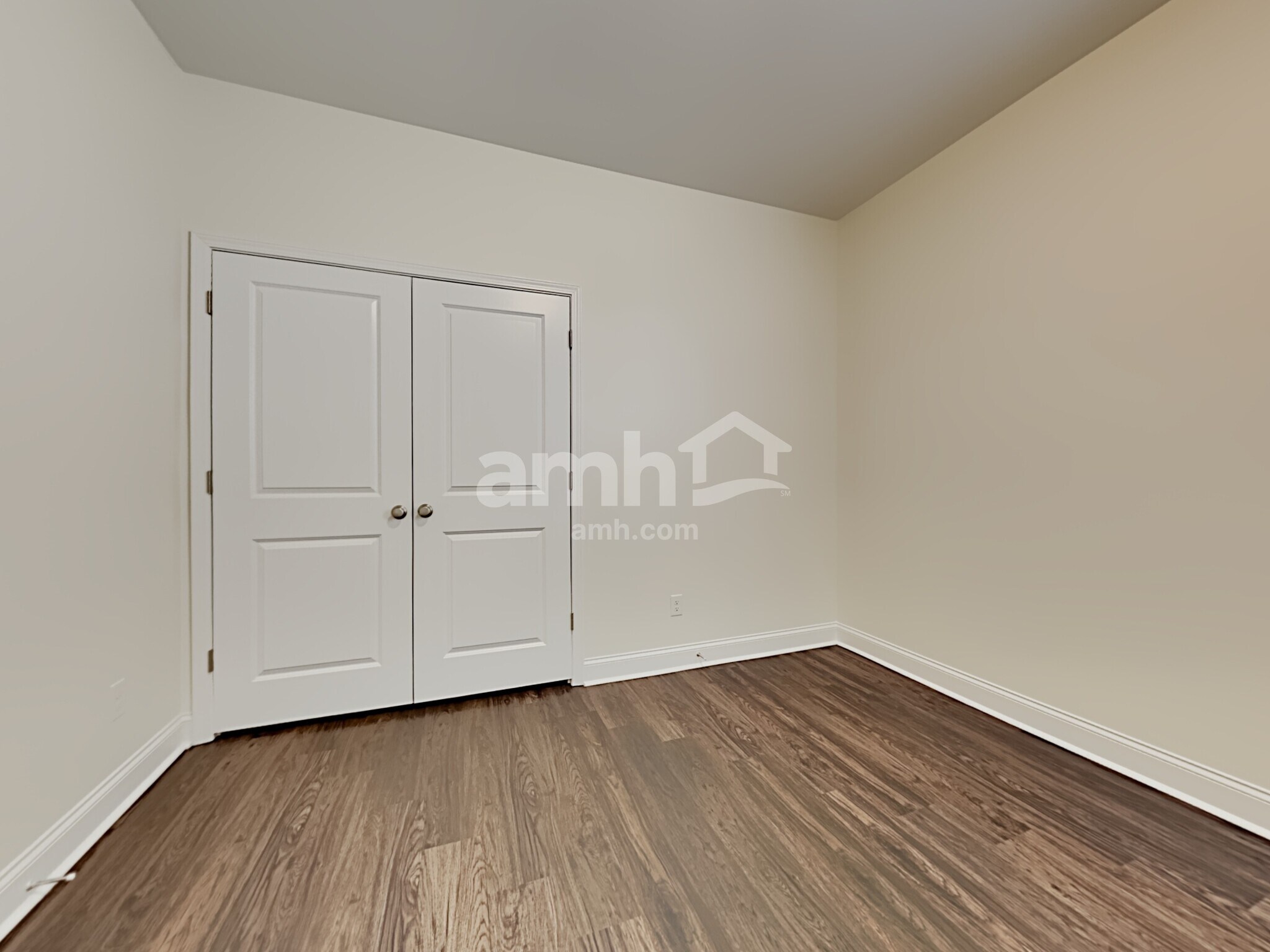 Building Photo - 406 Ronter Ct
