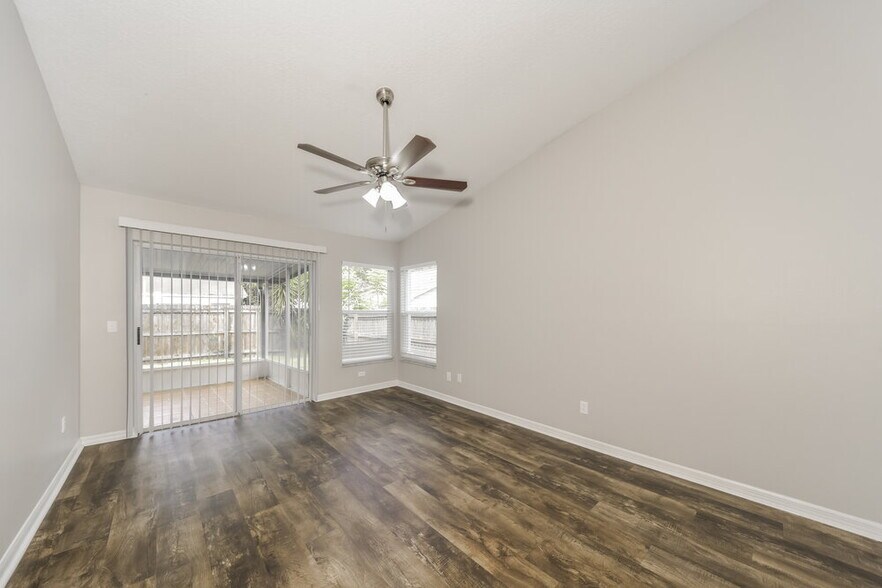 Building Photo - 4703 Stove Pl