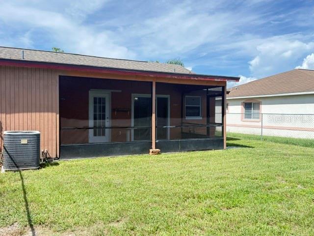 Building Photo - 787 Lucaya Dr