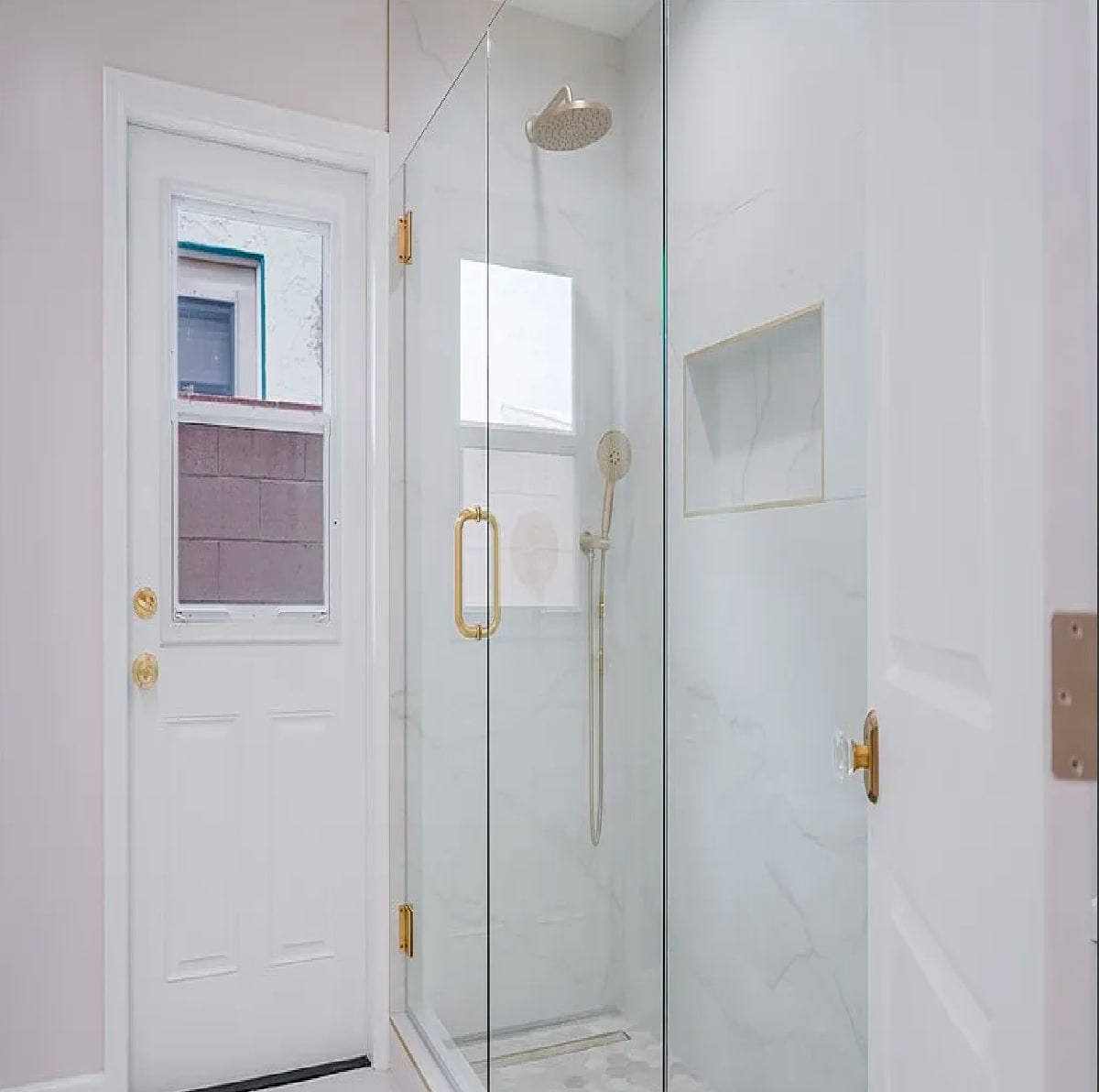 Building Photo - 16840 Superior St