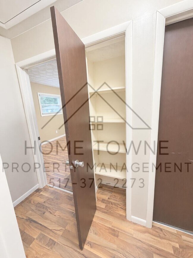 Building Photo - 3315 Nonette Dr