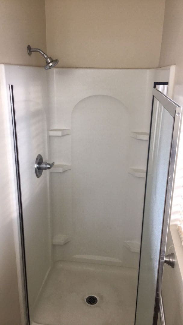 Building Photo - Cozy West Jordan Home with attached 2 car garage