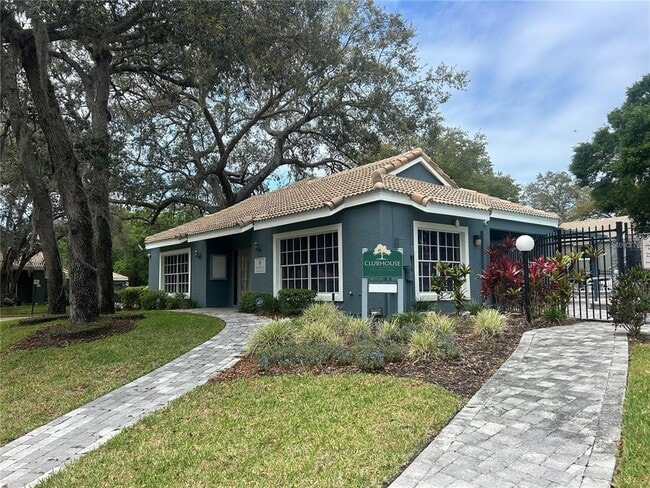 Building Photo - 4540 Oak Arbor Cir