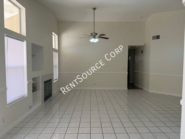 Building Photo - 37051 Boxleaf Rd