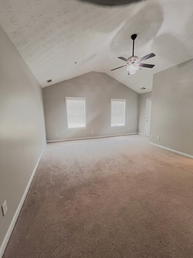 Building Photo - 3803 Augustine Pl