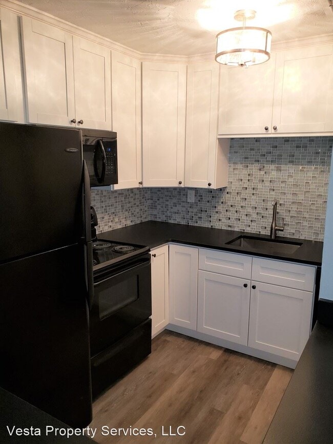 Building Photo - 1 br, 1 bath House - 2826 SW 14th Drive