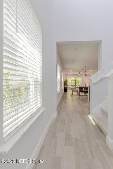 Building Photo - 348 Clifton Bay Lp