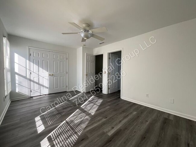 Building Photo - 15709 Castle Watch Ave