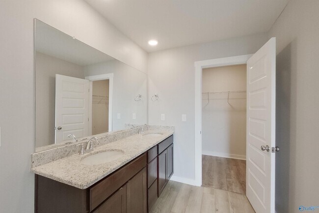 Building Photo - 6405 Upchurch Dr