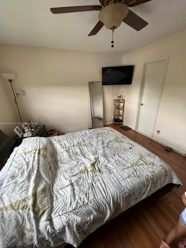 Building Photo - 8657 SW 5th St