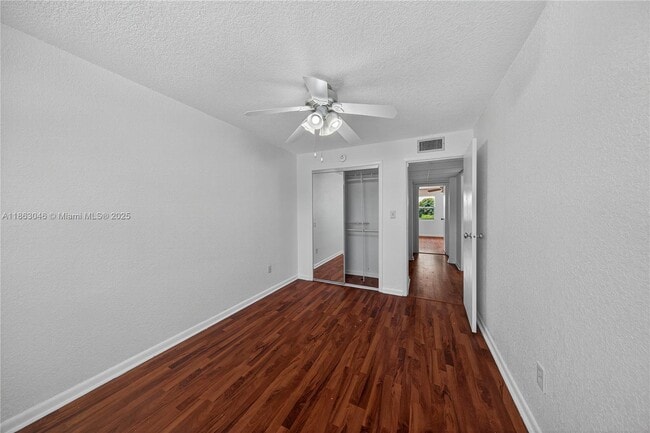 Building Photo - 301 Bonaventure Blvd