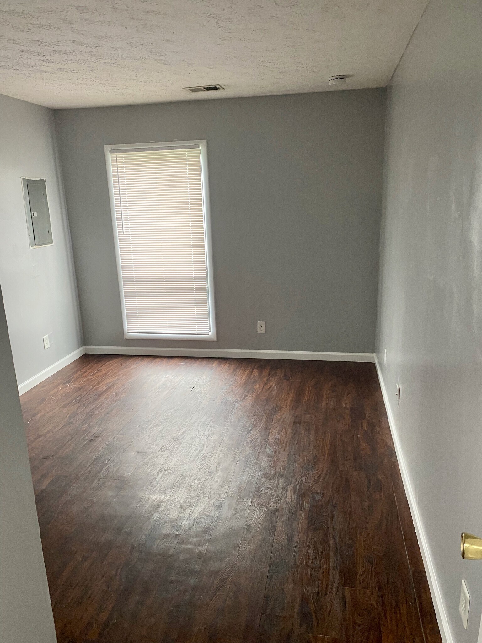 Building Photo - 5747 Aftonshire Dr