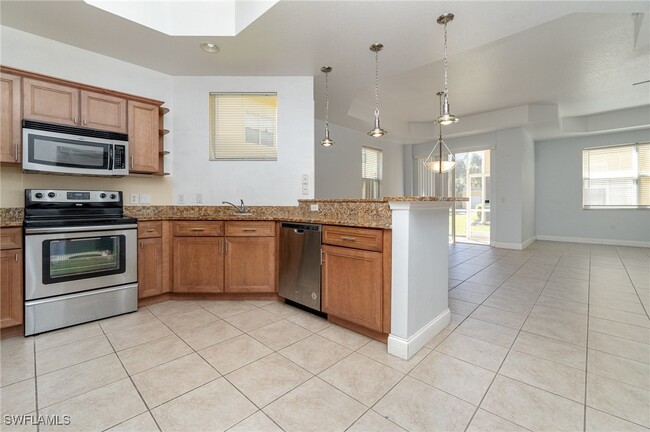 Building Photo - 9803 Bodego Way