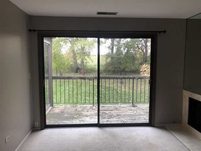 Building Photo - 37 Creekside Cir