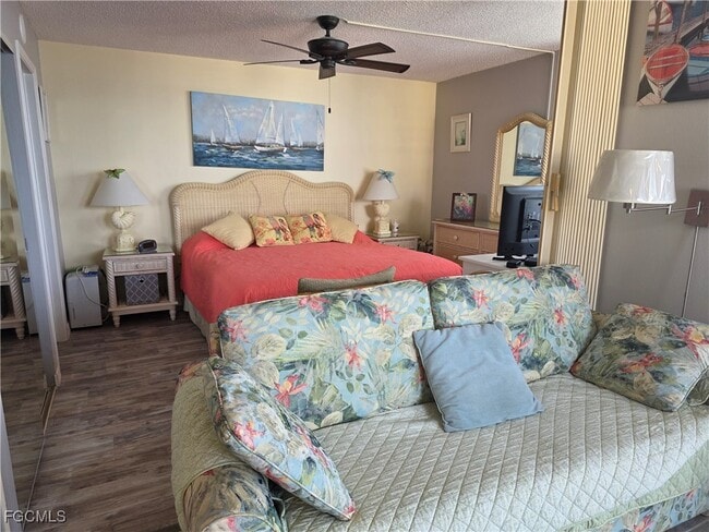 Building Photo - 8701 Estero Blvd