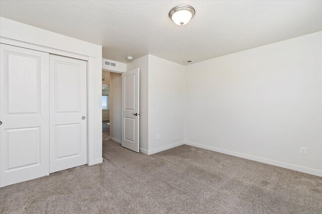 Building Photo - 10757 W Thimbleberry Ct