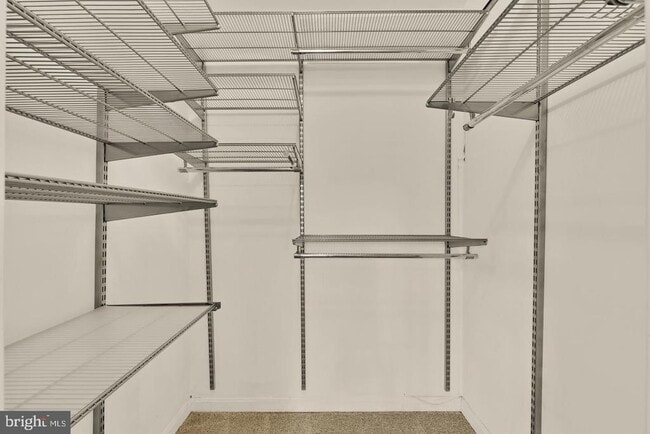 Building Photo - 8221 Dr Craik Ct
