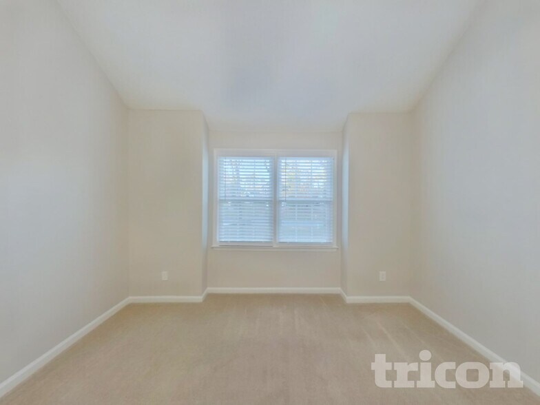 Building Photo - 8500 Hornwood Ct