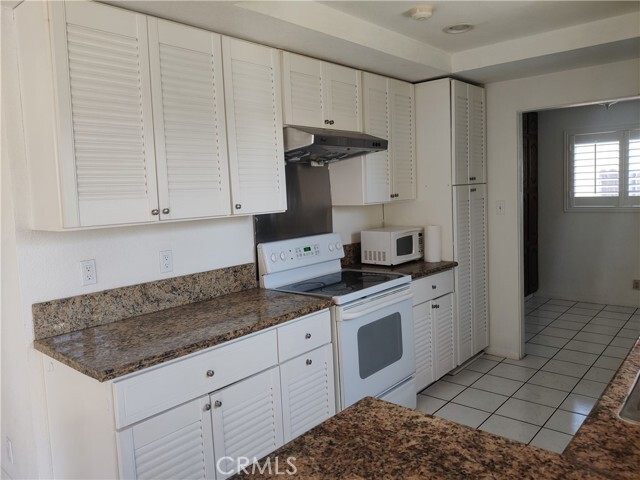 Building Photo - 21368 Hidden Pines Dr