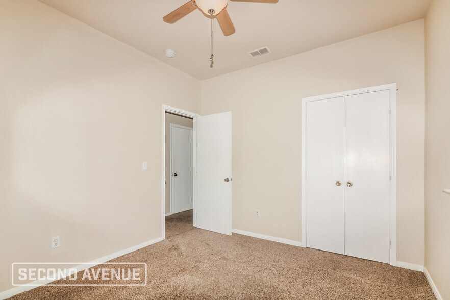 Building Photo - 2613 Las Brisas St