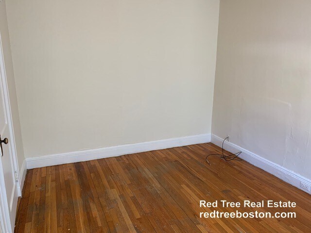 Building Photo - 25 Walbridge St