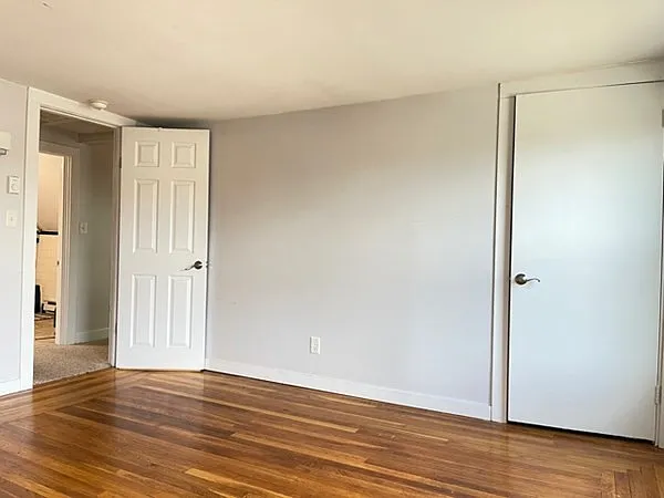 Primary Bedroom - 751 Washington St