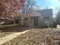 Building Photo - 1807 Dayton Ave