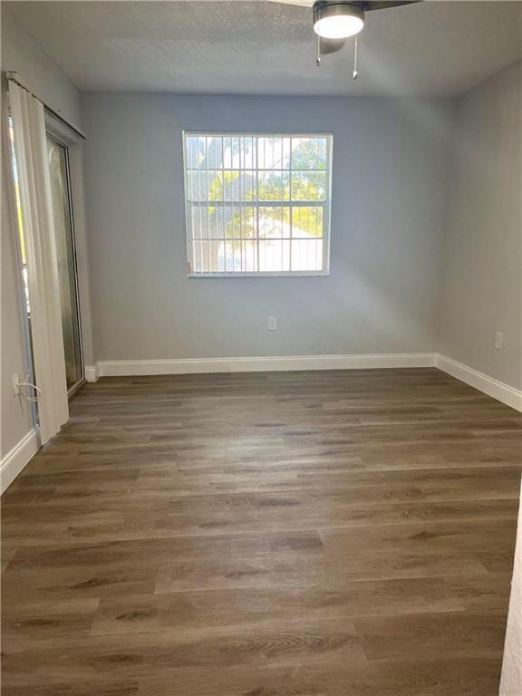 Building Photo - 2820 N Oakland Forest Dr