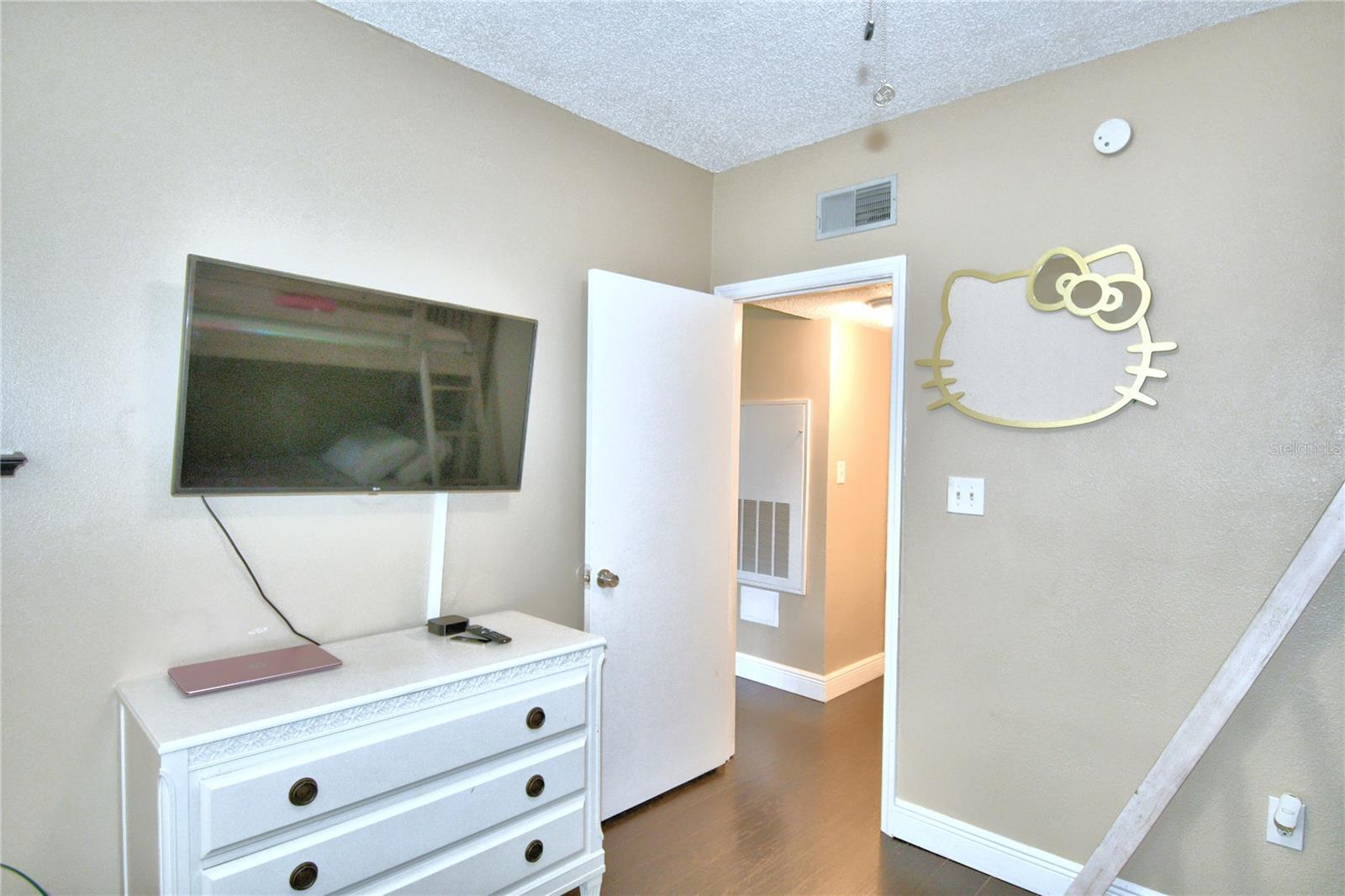 Building Photo - 4711 Capri Plz